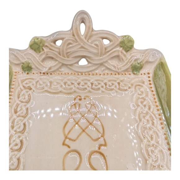 Irish Proverb Embossed Celtic Ceramic Cheese Bread Tray Grasslands Road - Picture 9 of 10
